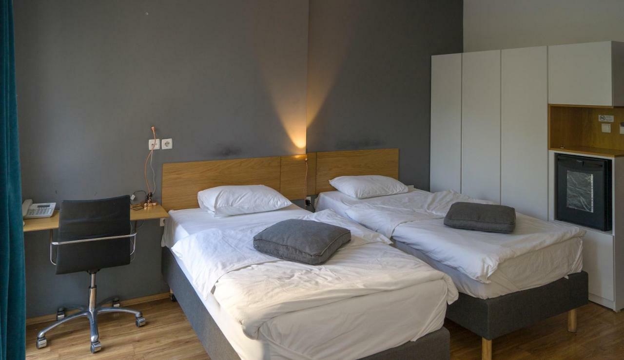 Transit Hotel Central Szkopje Kültér fotó