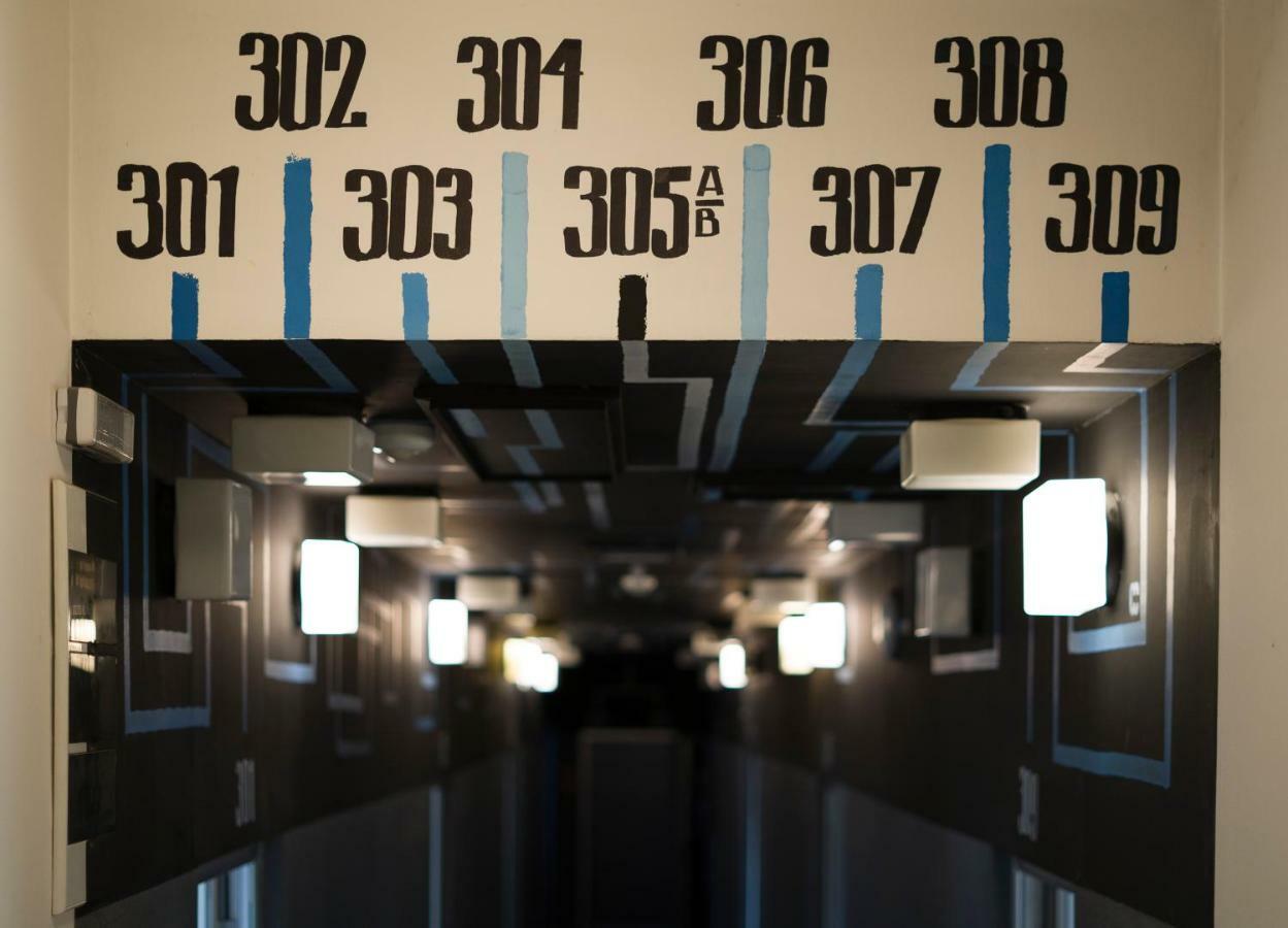 Transit Hotel Central Szkopje Kültér fotó