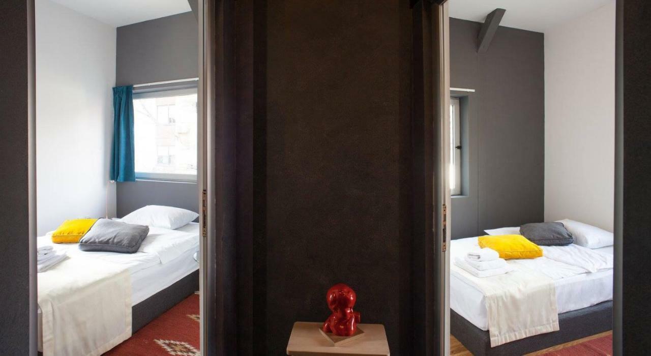 Transit Hotel Central Szkopje Kültér fotó